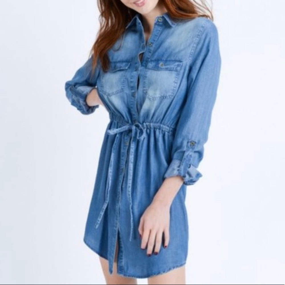 Love Tree Denim Tencil Shirtdress. Size S. Very soft. NWOT.